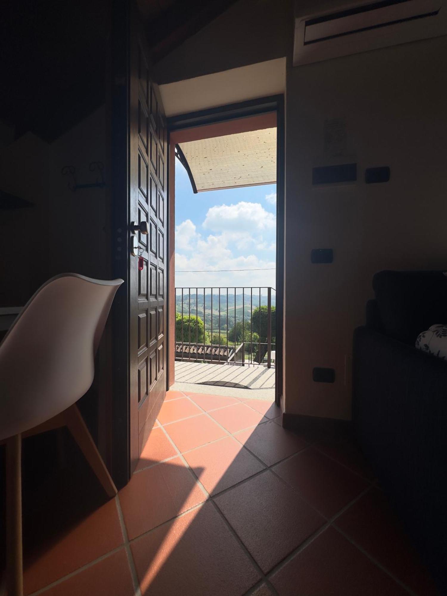 Locanda Osteria La Milonga Agliano Terme Exterior photo