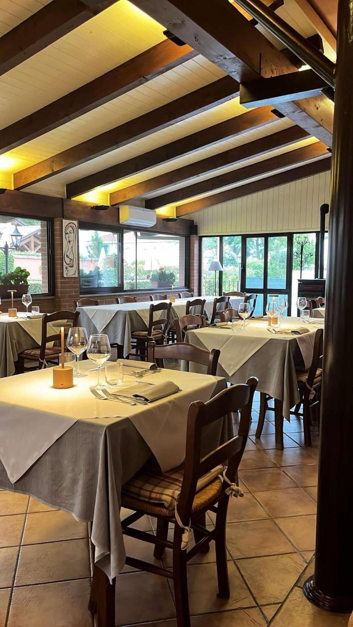 Locanda Osteria La Milonga Agliano Terme Exterior photo